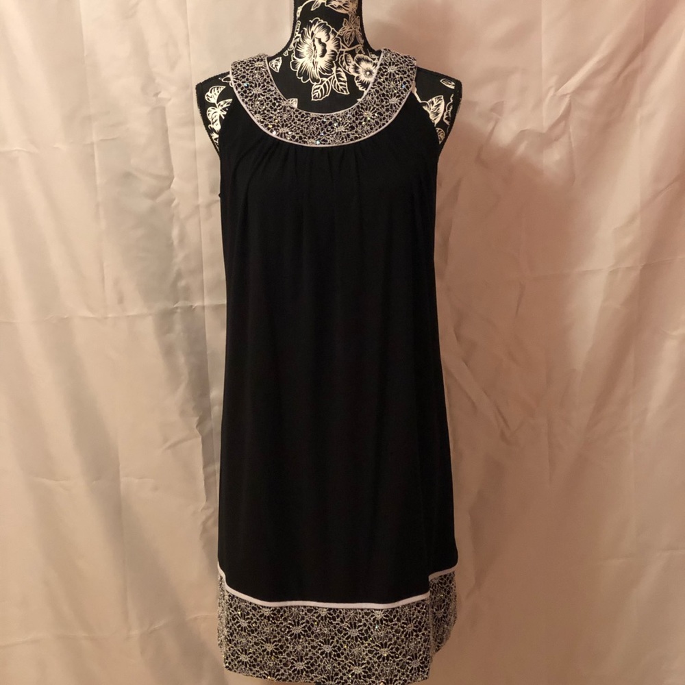 R&M Richard Black Slip On Dress